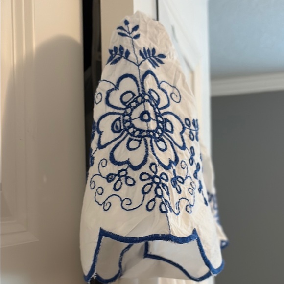 Anthropologie Somerset Dress, Eyelet, Blue and White, New with Tags - Picture 4 of 11